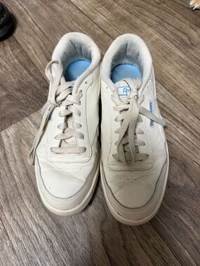 Reebok Off-White Leather Low-Top Sneakers with Blue Insole